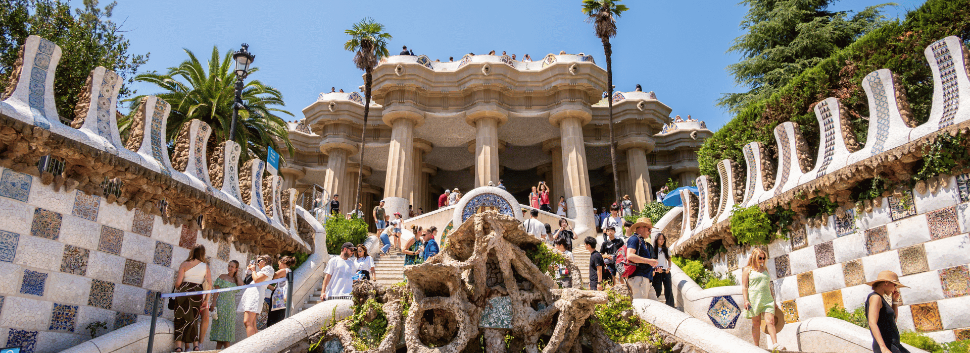 park-guell-monumental-staircase