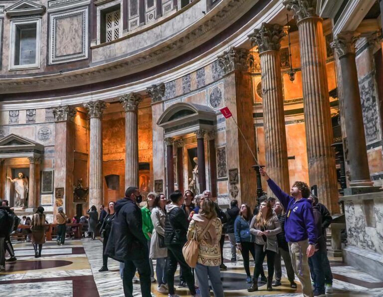 crown tour guide in borghese gallery in rome