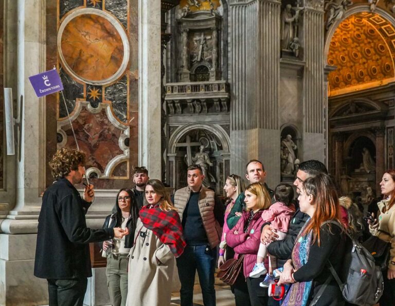 tours inside st peters basilica in rome